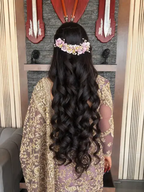jaal front hand mehndi design