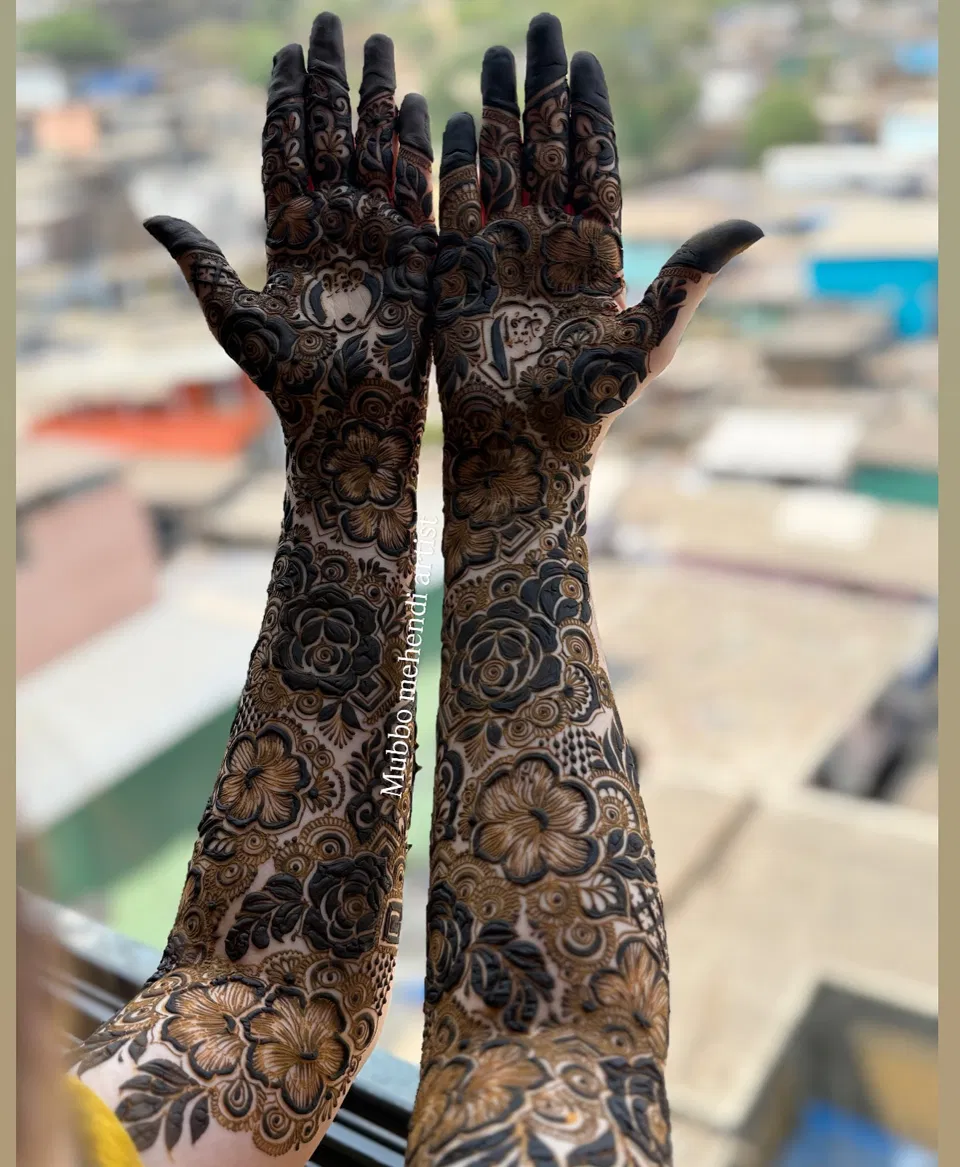 Aesthetic Bridal Full Hand Mehndi Design (4)