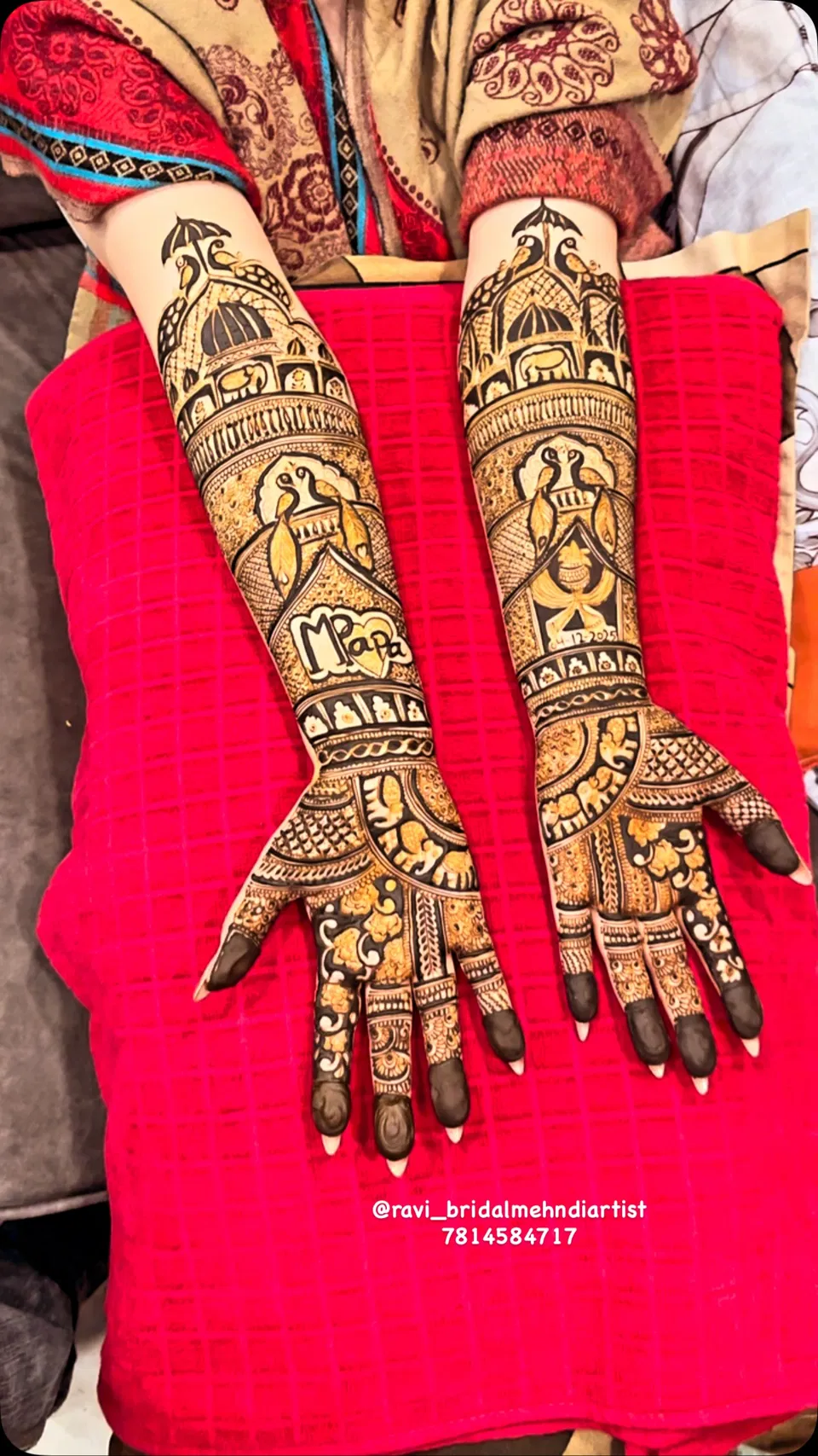 Aesthetic Front Hand Mehndi Design with Figures (3)