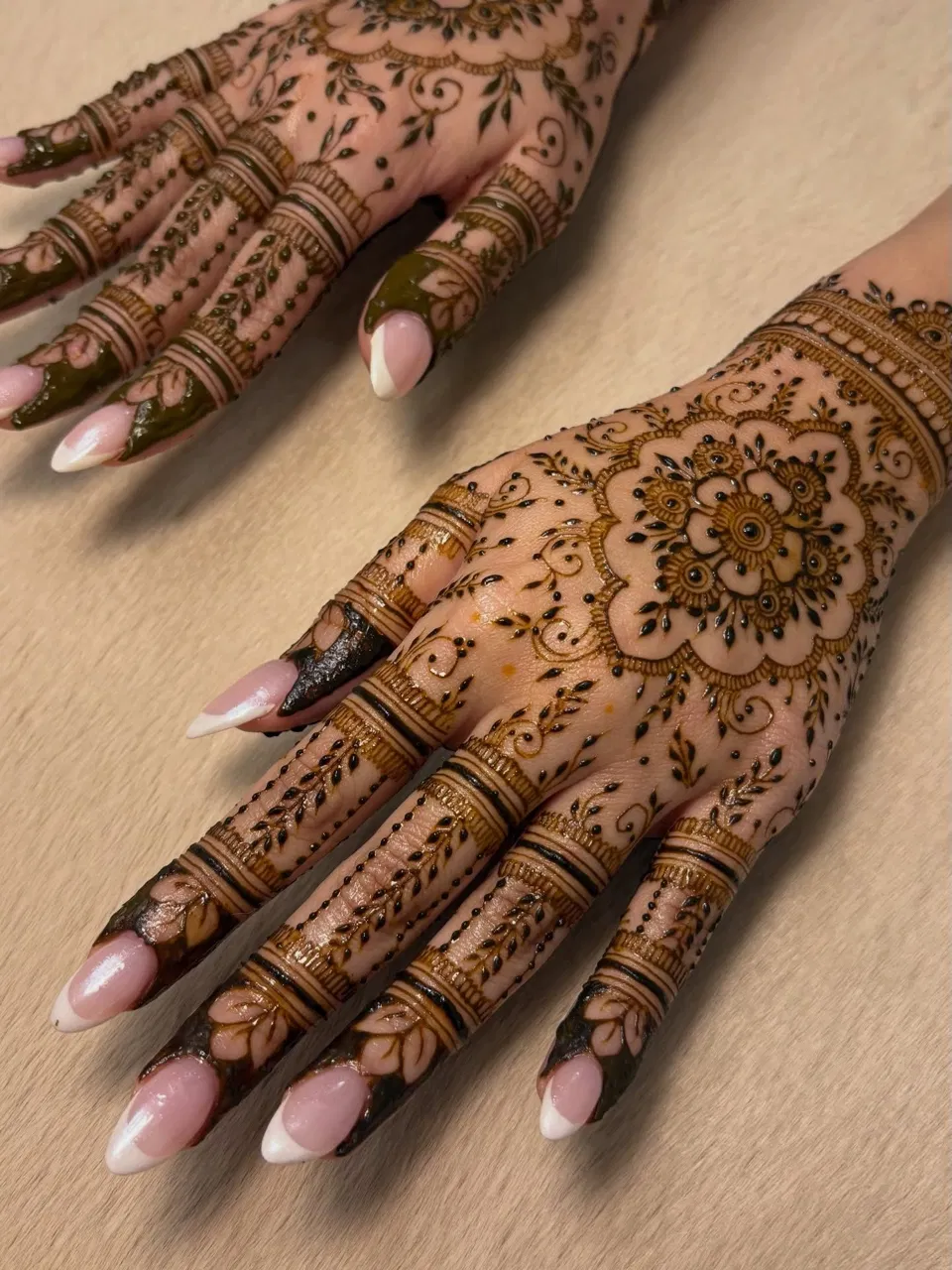 Bridal Moroccan Front Hand Mehndi Design