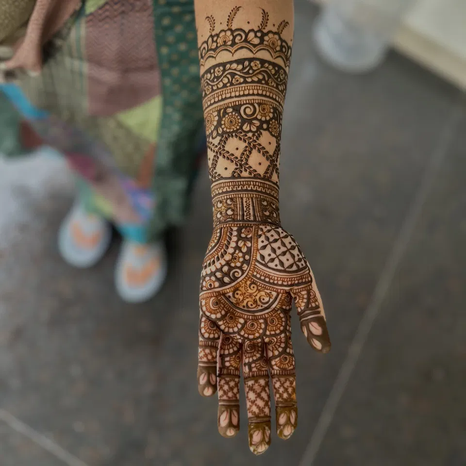 Bridal Full Hand Mehndi Design (4)