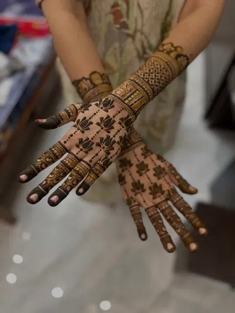 bridal front hand mehndi design