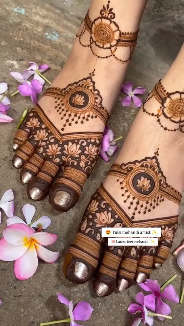 Bridal Indian Back Hand Mehndi Design with Lotus (3)