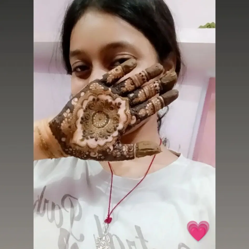 Back Hand Mehndi Design