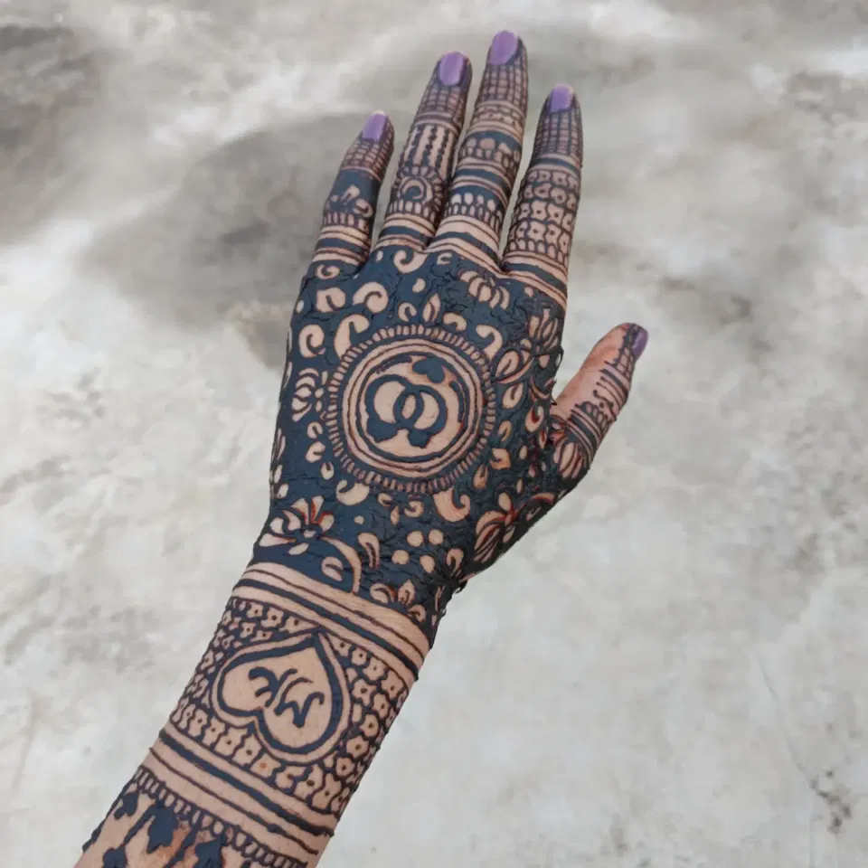 Bridal Back Hand Mehndi Design