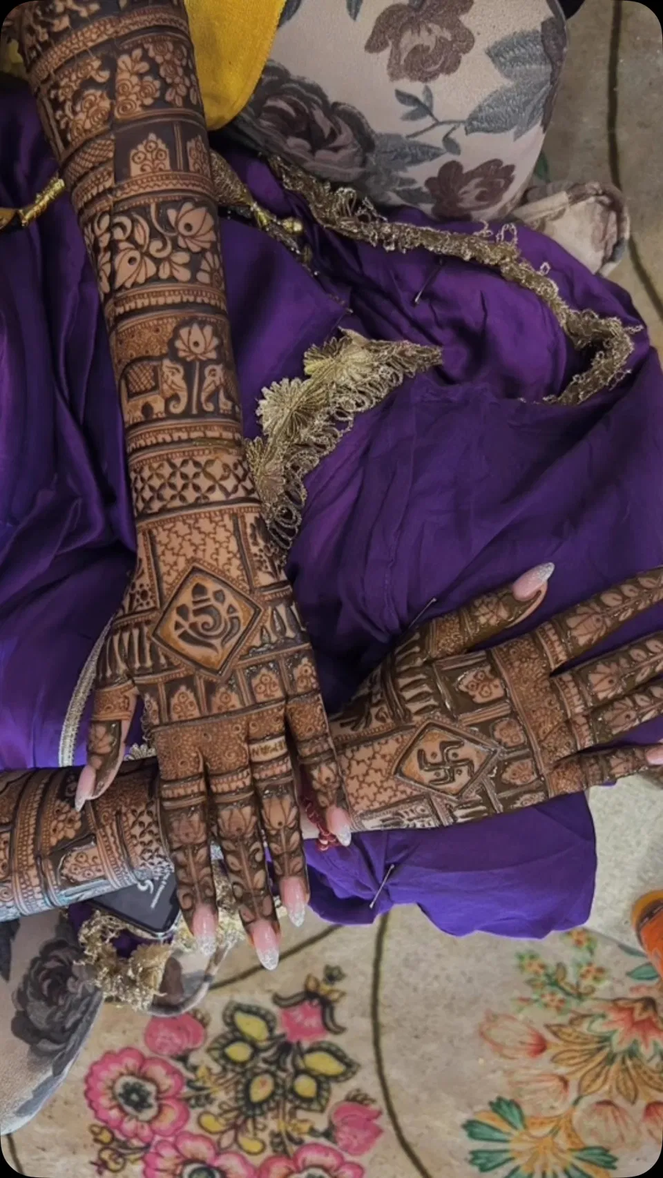 Bridal Full Hand Mehndi Design with Figures (33)