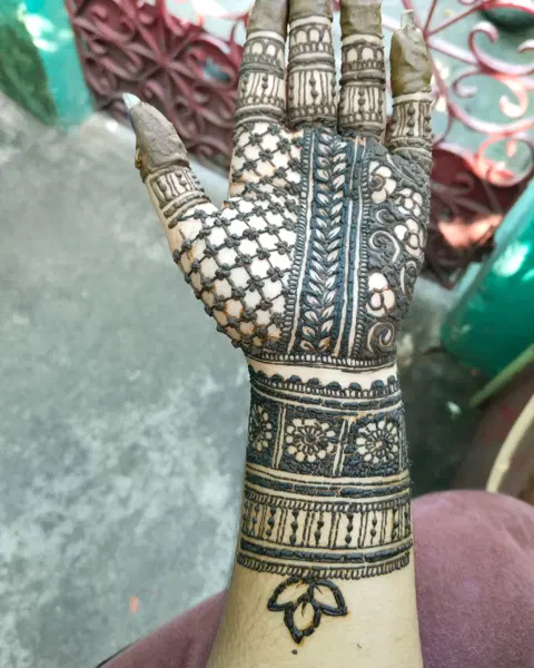 mehndi design