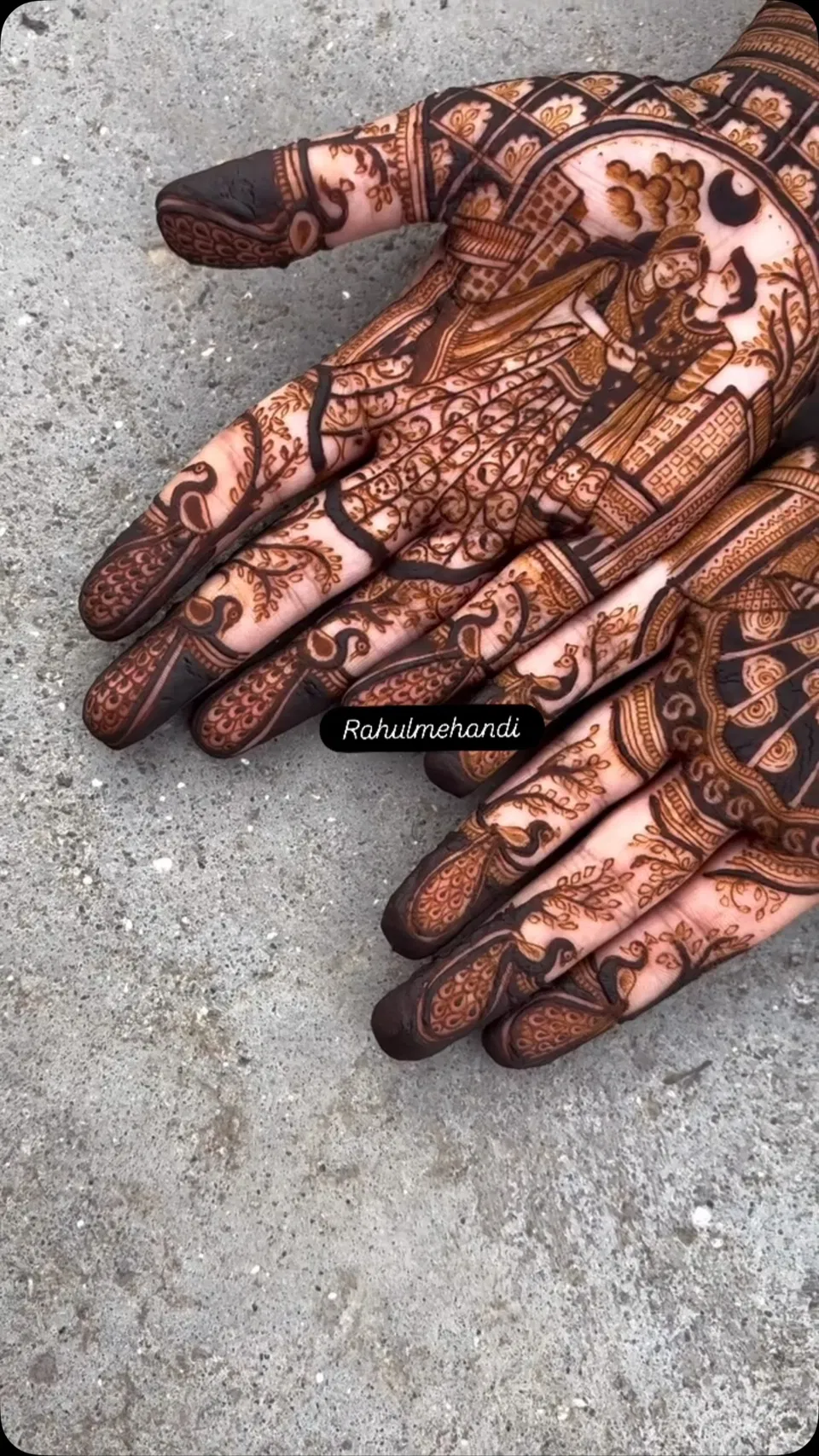 Bridal Back Hand Mehndi Design