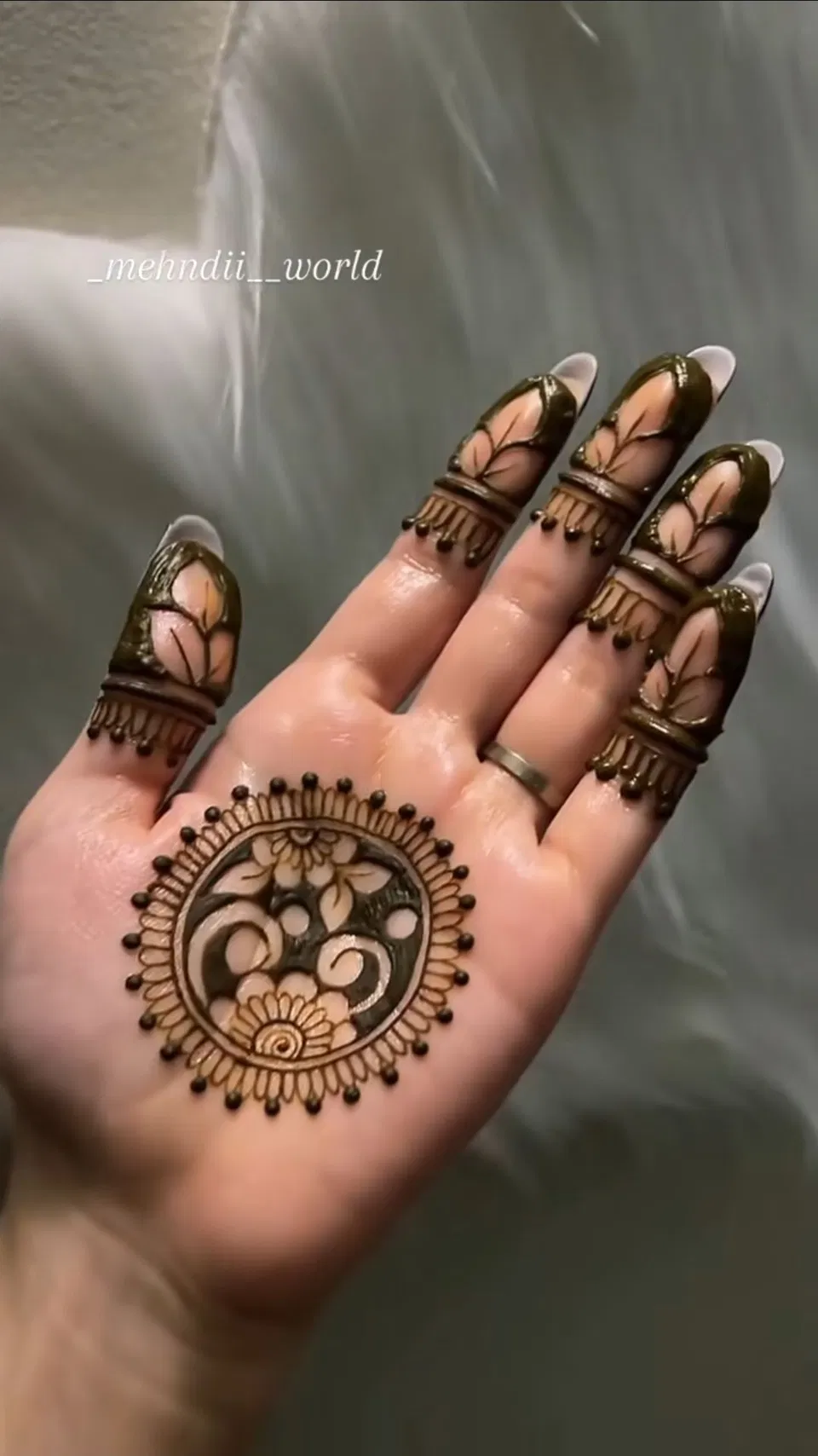 Arabic Minimal Finger Mehndi Design with Gol Tikki, Flowers and Lotus for Diwali