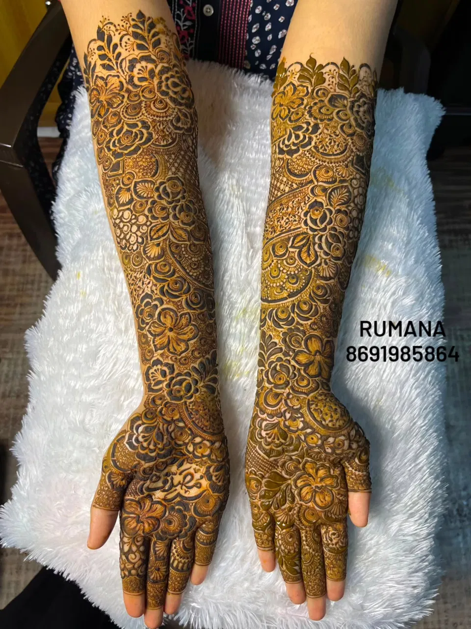 Bridal Front Hand Mehndi Design with Figures