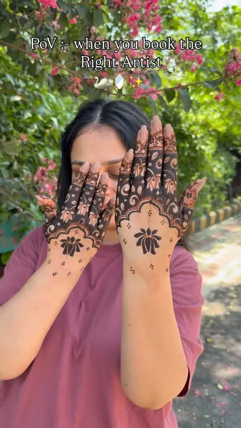 back hand mehndi design