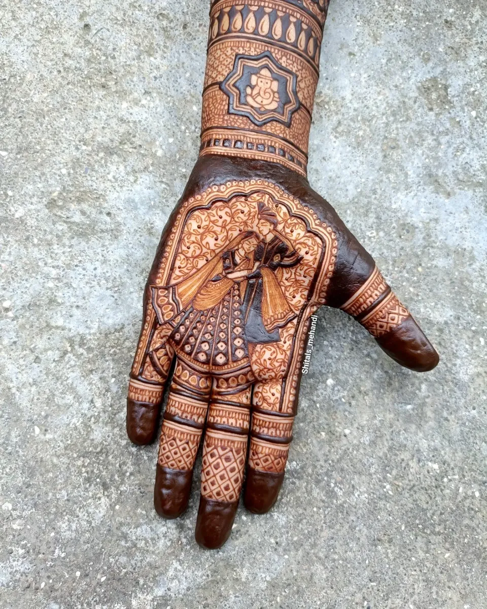 Aesthetic Bridal Full Hand Mehndi Design