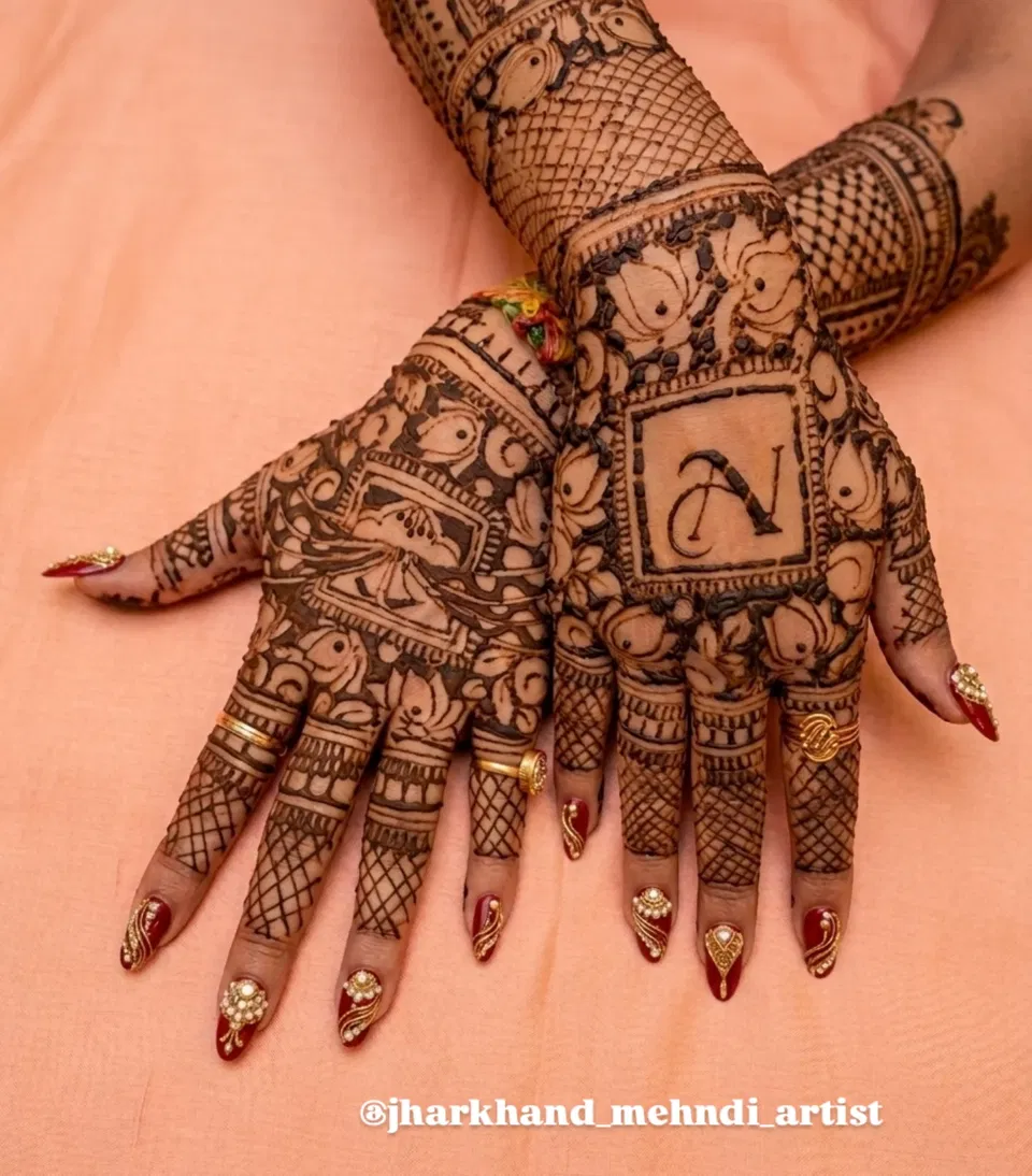Bridal Mehndi Design with Figures