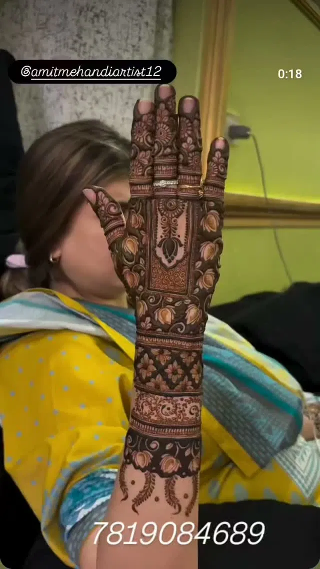 Back Hand Mehndi Design