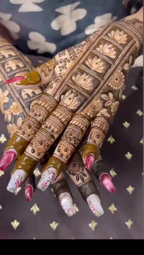 finger mehndi design