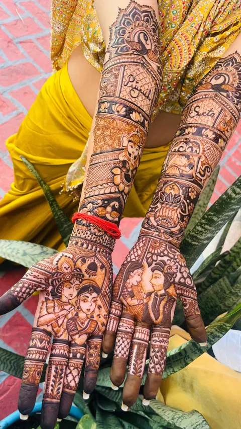 figure front hand mehndi design