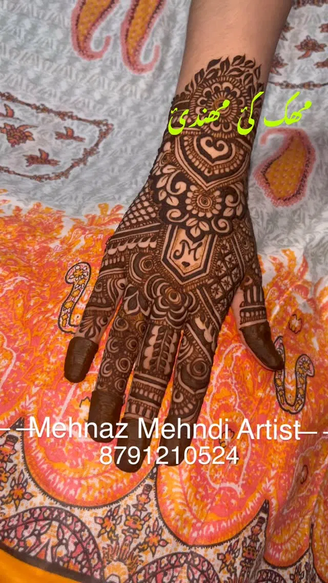 Front Hand Mehndi Design (2)
