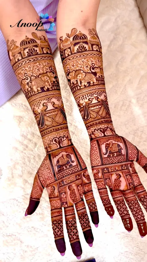figure front hand mehndi design
