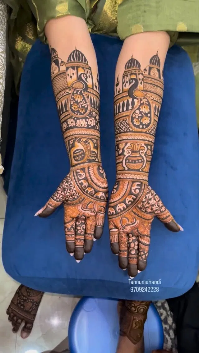 Arabic Front Hand Mehndi Design with Figures