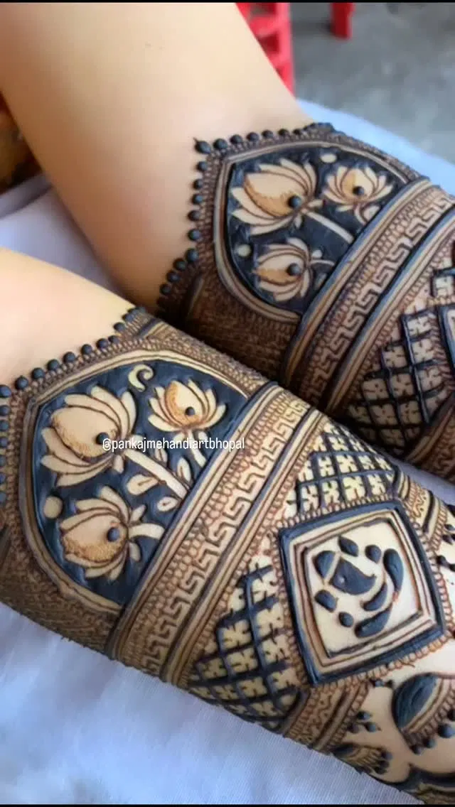 Bridal Full Hand Mehndi Design