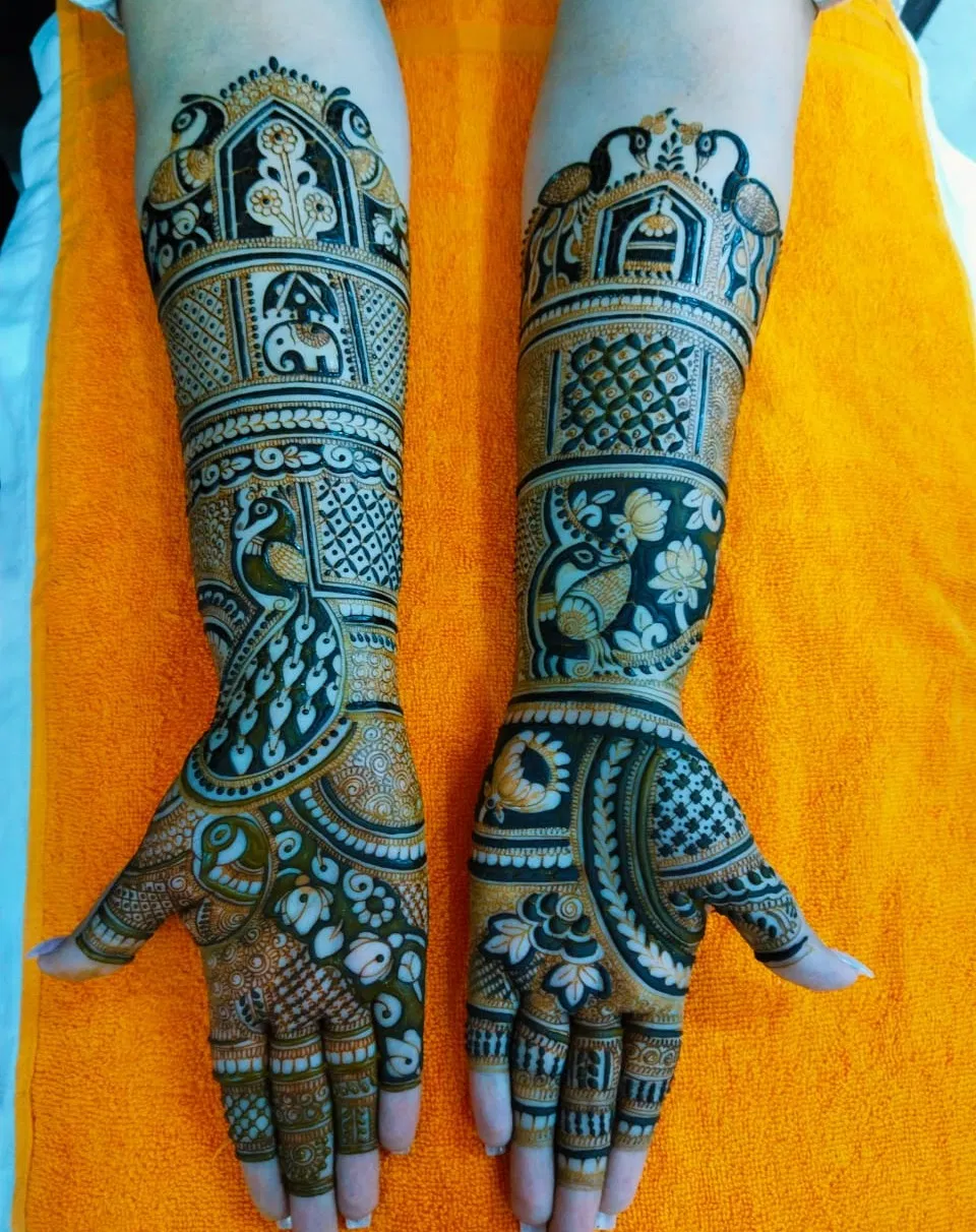 Full Hand Mehndi Design with Figures