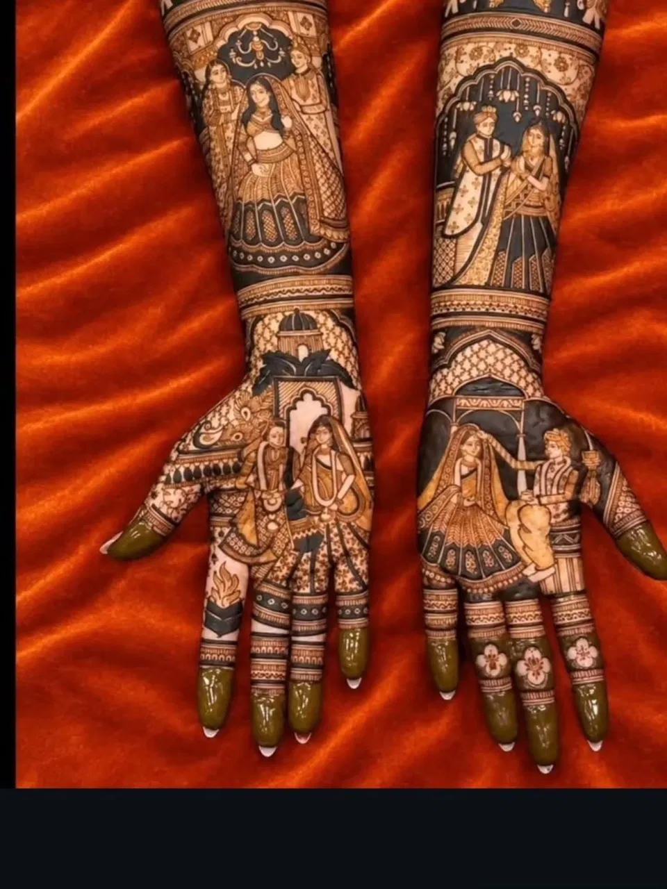 Mehndi Design with Figures