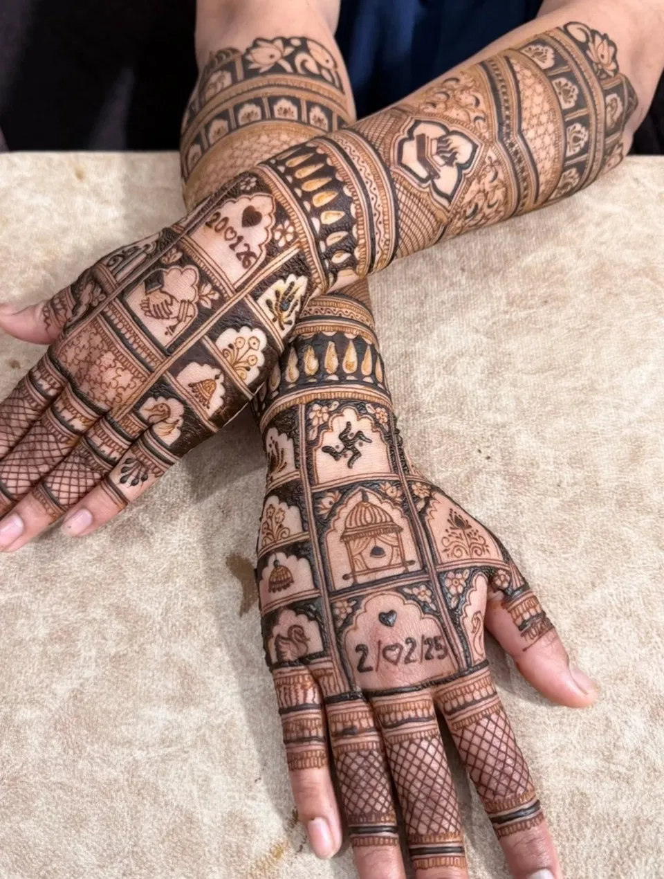 Full Hand Mehndi Design with Figures and Hearts (3)