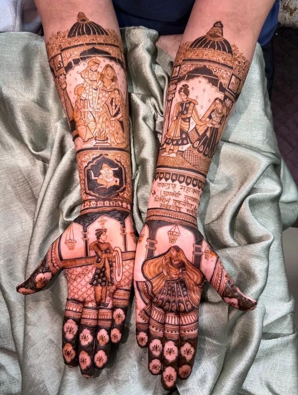 Arabic Bridal Full Hand Mehndi Design with Figures (3)