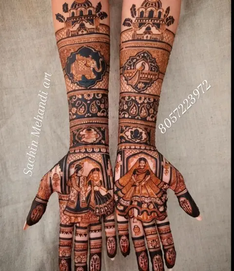 figure front hand mehndi design