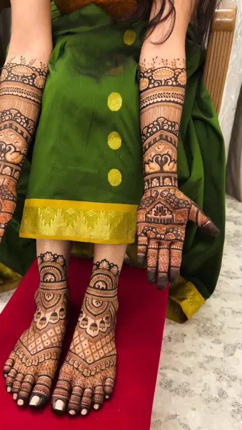 jaal back hand mehndi design