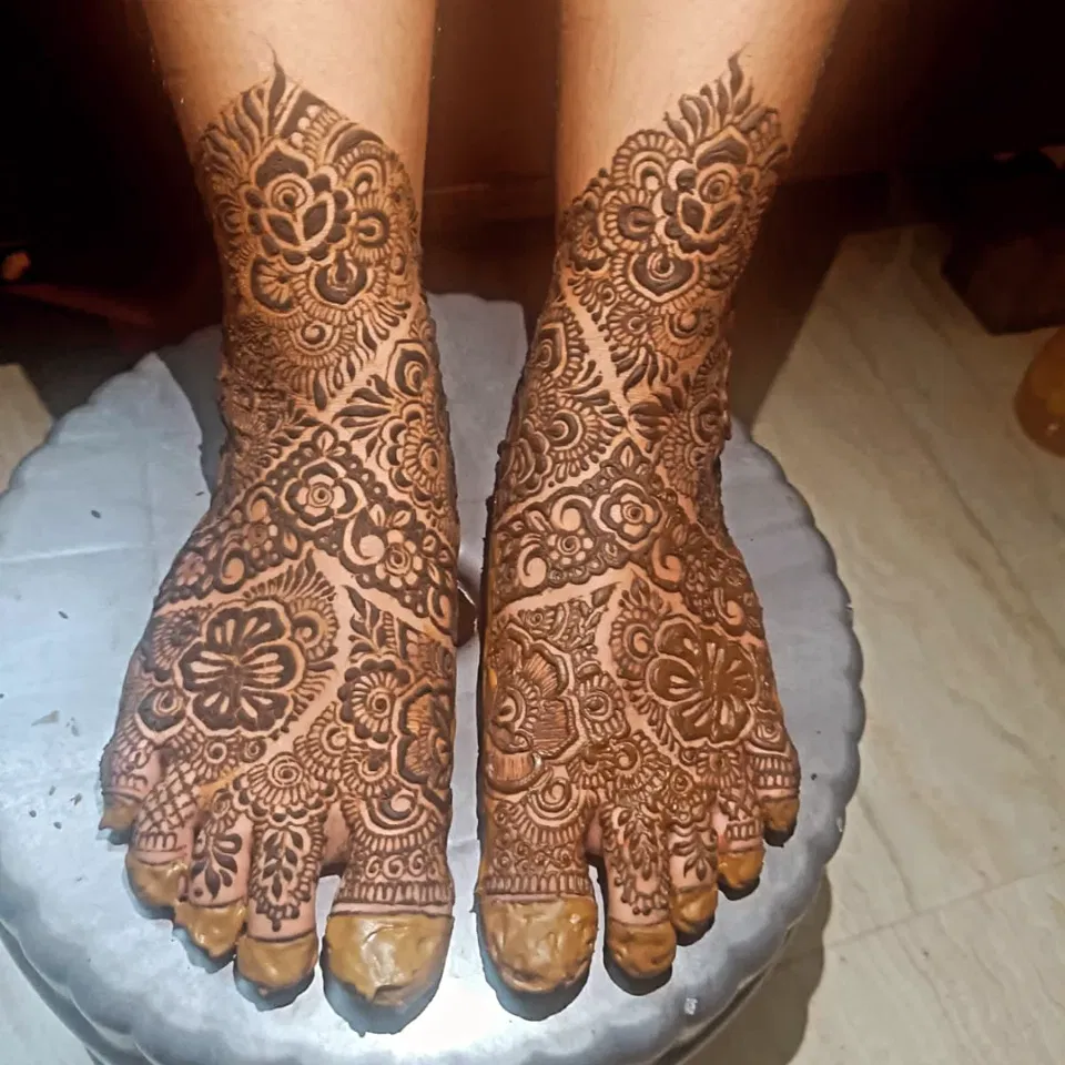 Foot Mehndi Design