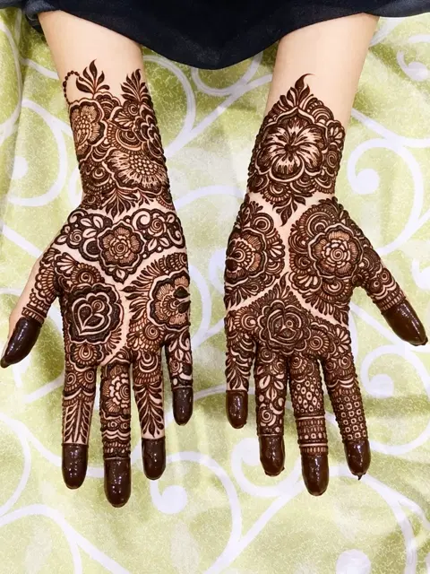 bridal jaal back hand mehndi design