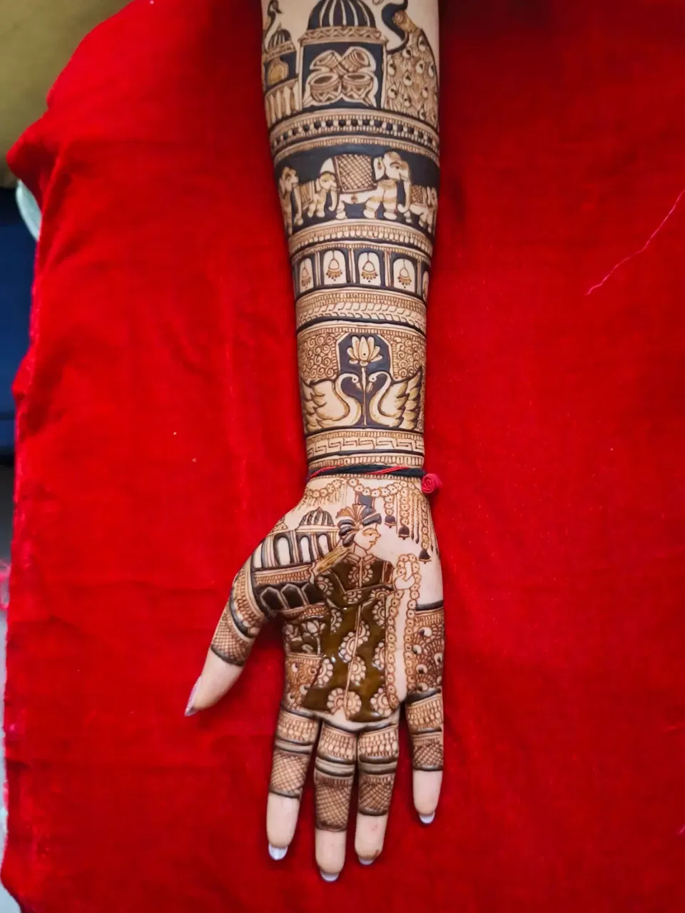 Bridal Full Hand Mehndi Design with Deity (3)