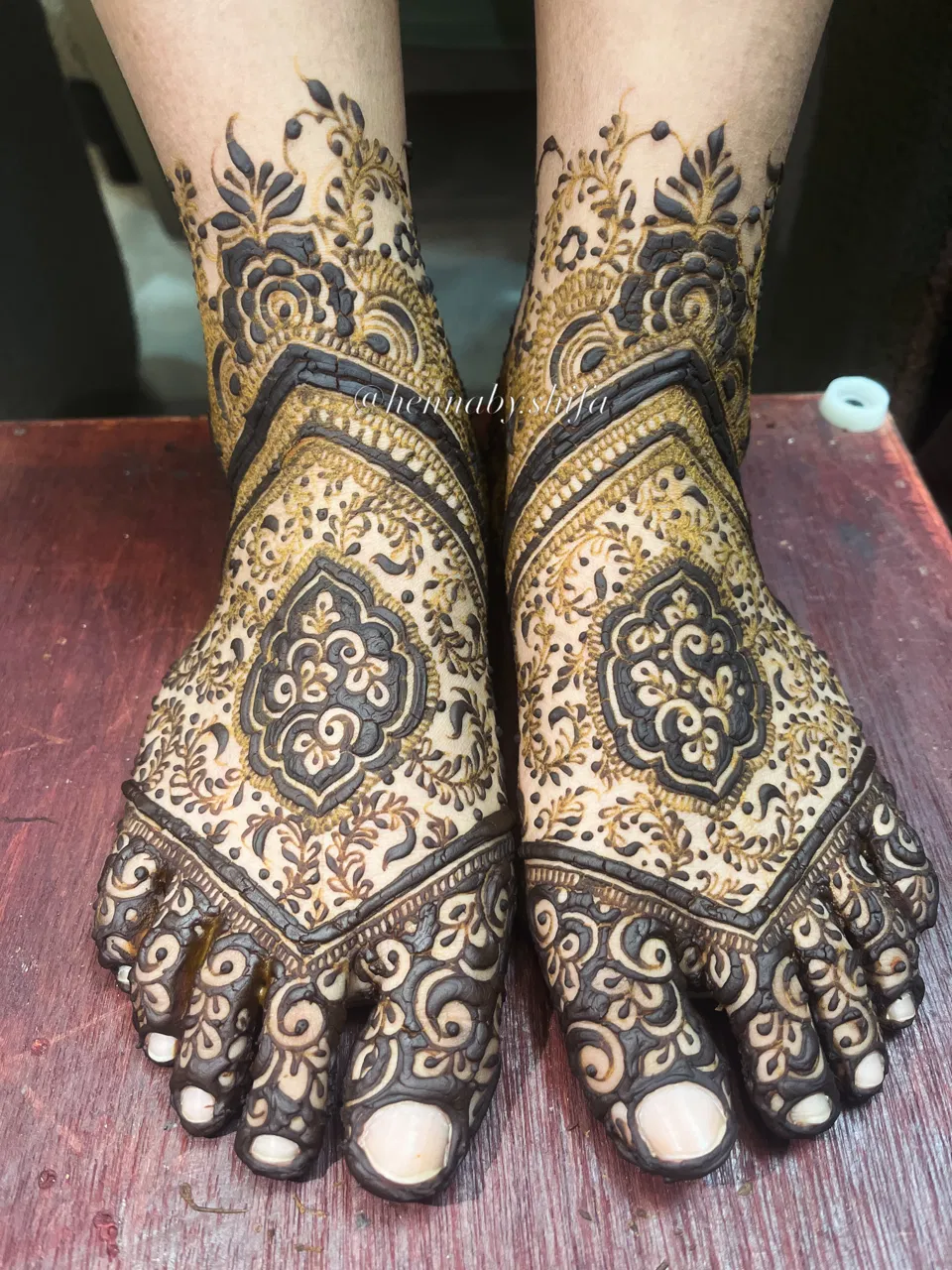 Foot Mehndi Design