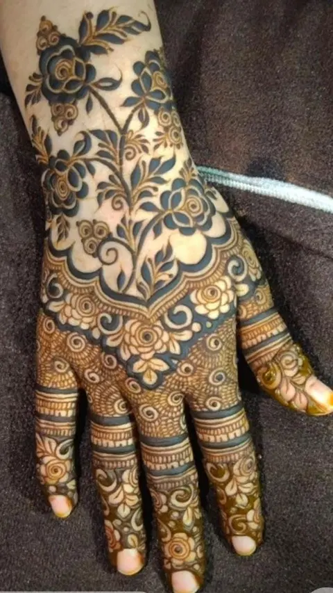 bridal mehndi design