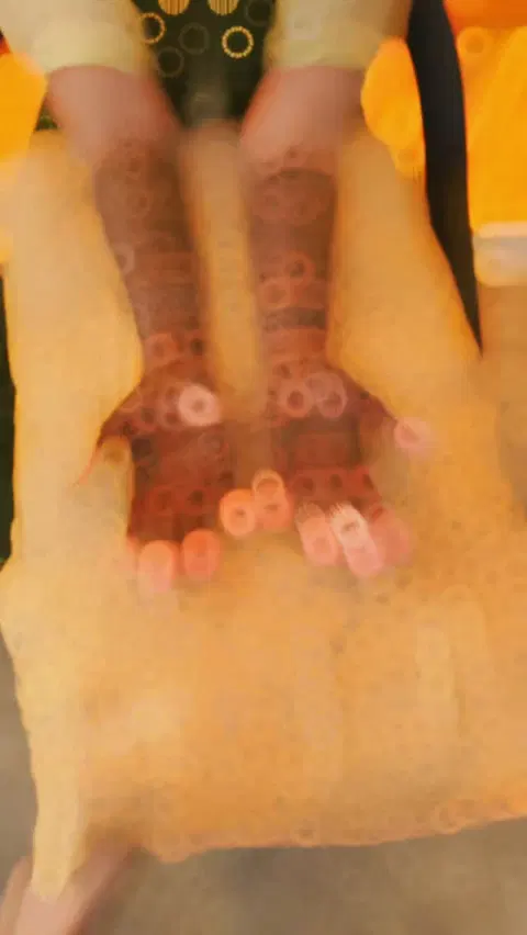 bridal front hand mehndi design
