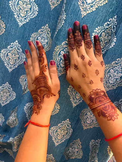 simple mehndi design