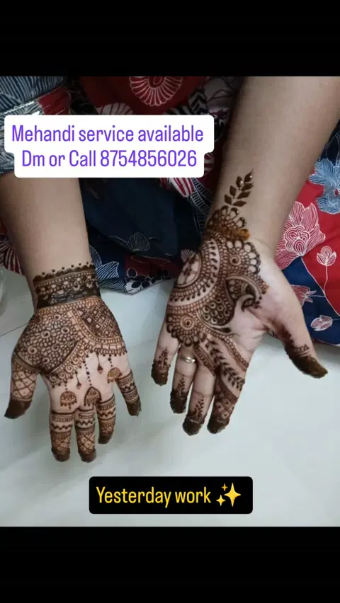 front hand mehndi design