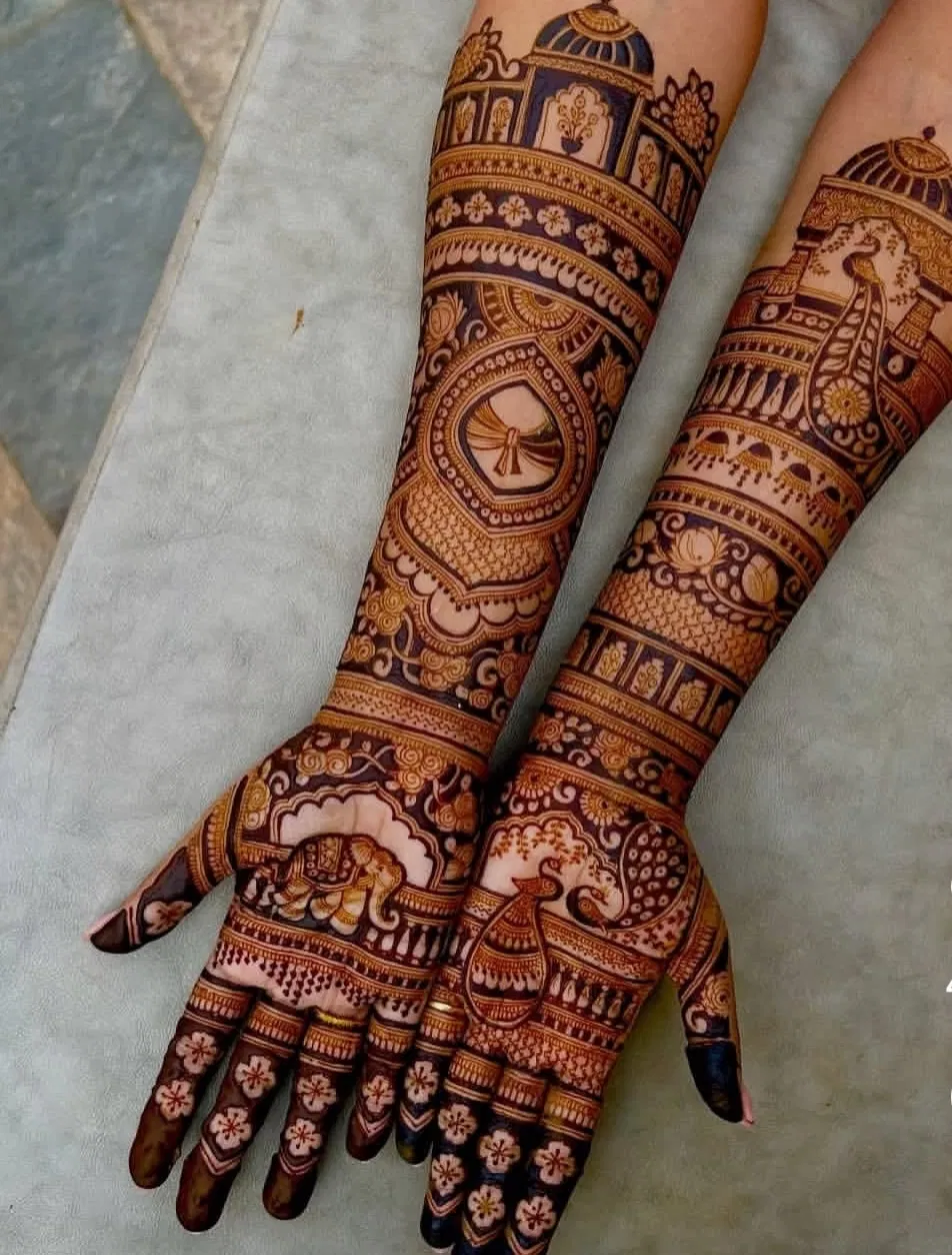 Heavy Full Hand Mehndi Design with Figures (2)
