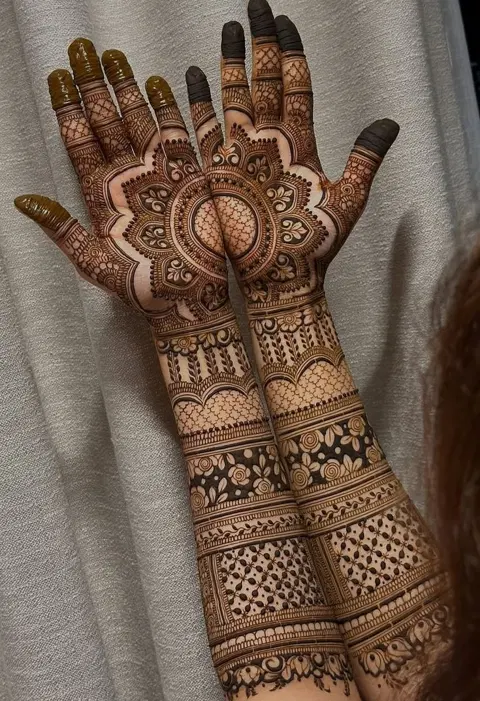 bridal indian arm mehndi design