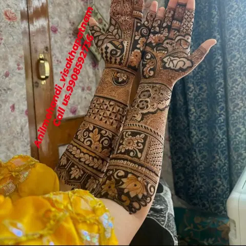 full hand mehndi design