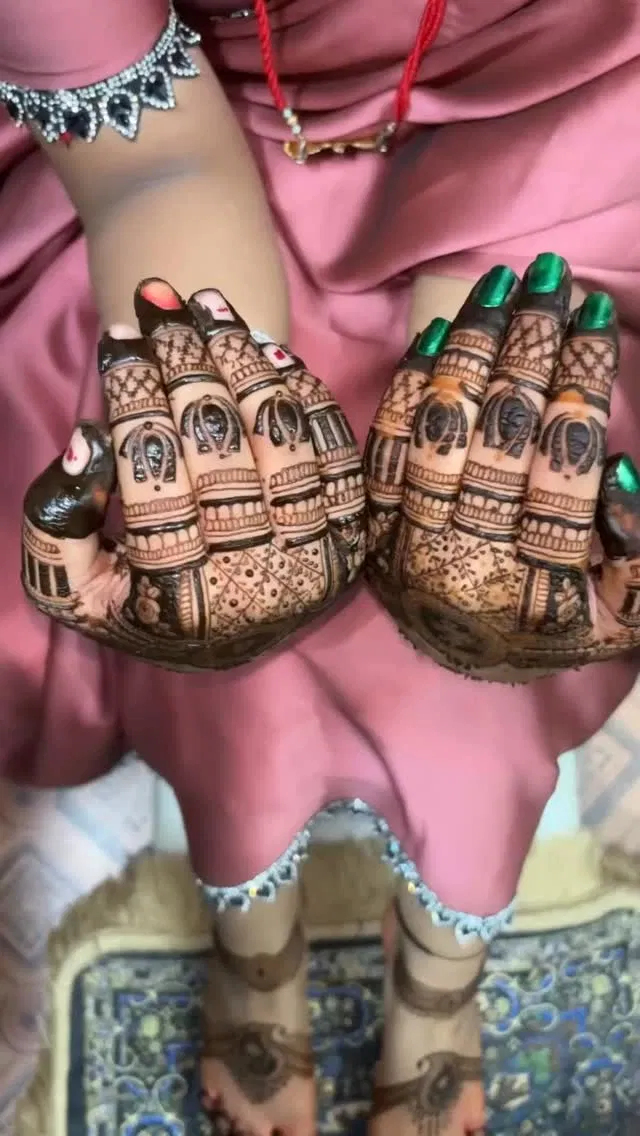 Bridal Back Hand Mehndi Design