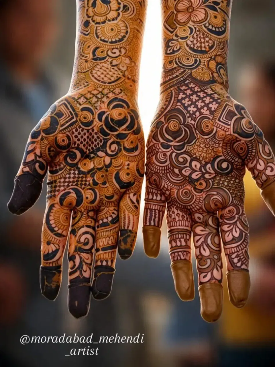 Mehndi Design with Figures