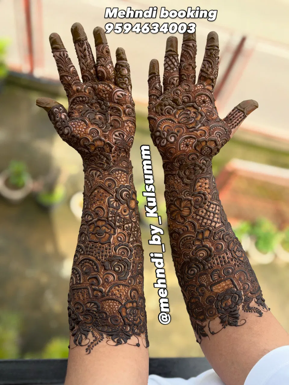 Front Hand Mehndi Design (3)