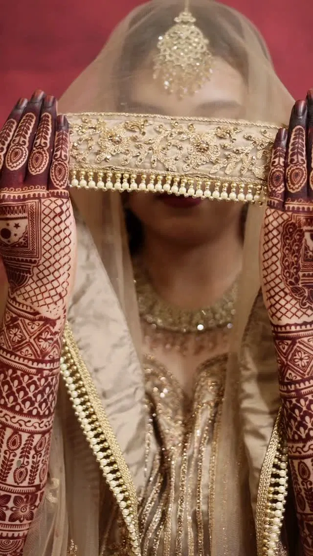 Full Hand Mehndi Design with Figures