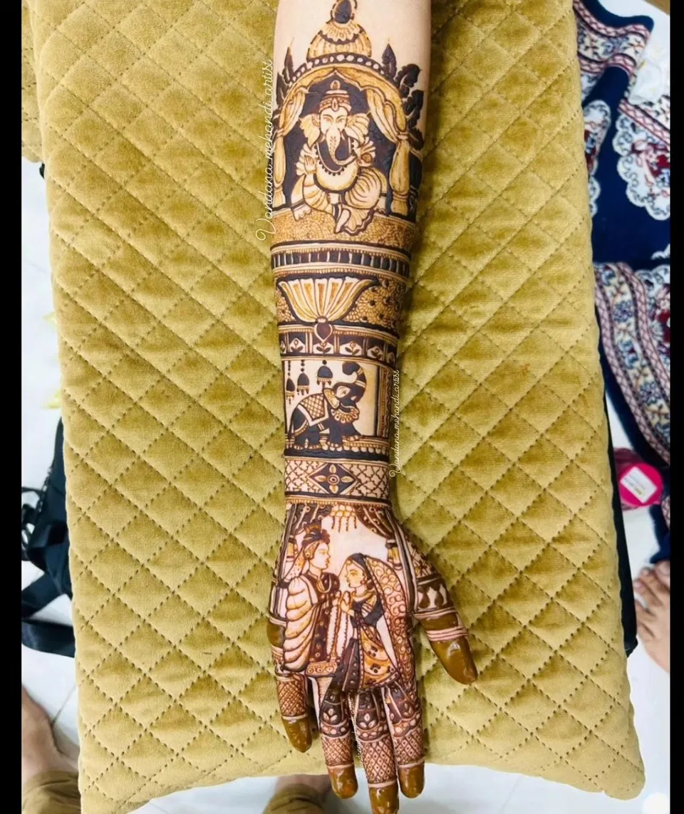 Back Hand Mehndi Design