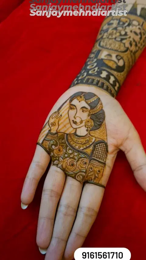 figure front hand mehndi design