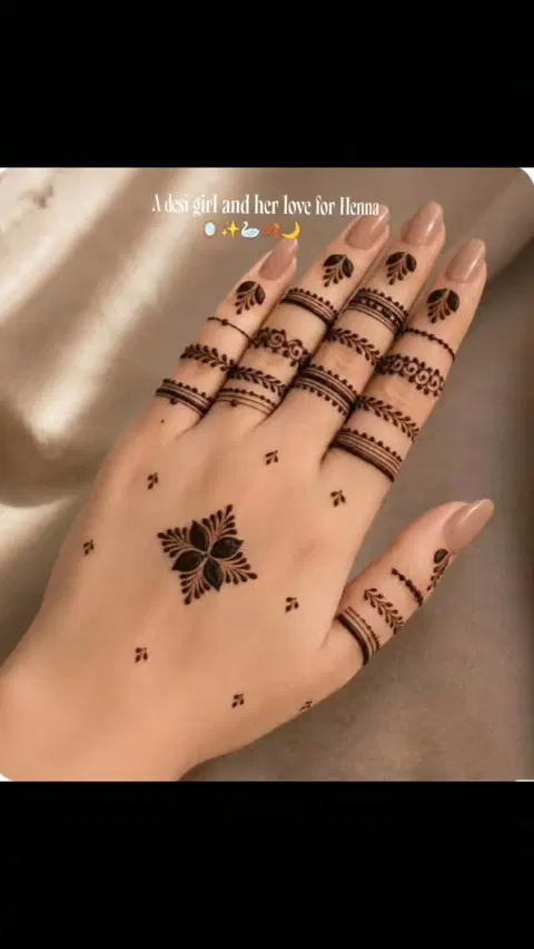 aesthetic arabic back hand mehndi design