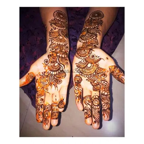 front hand mehndi design