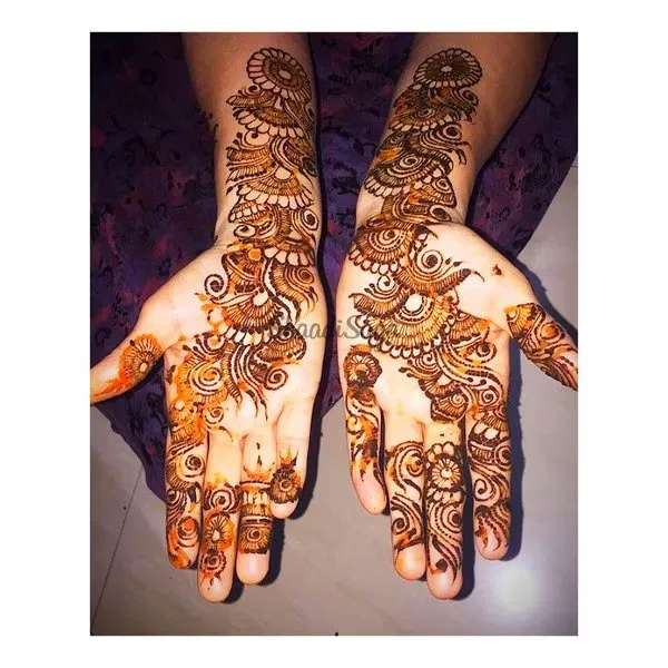 Front Hand Mehndi Design (2)
